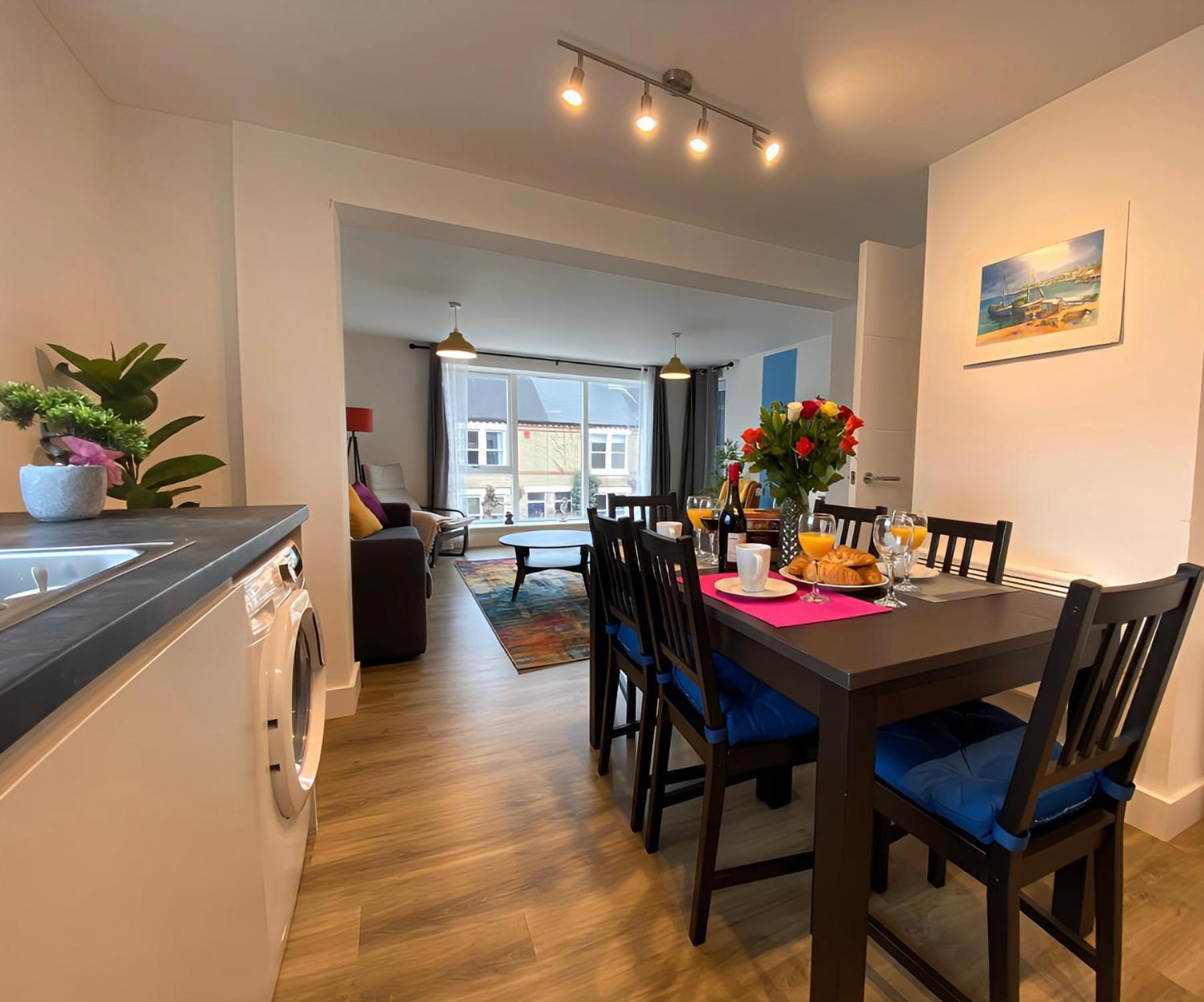 Cambridge Stays Riverside Apart Hotel With 2Br Flats At The City Centre-Parking-Balcony CBG Exterior foto